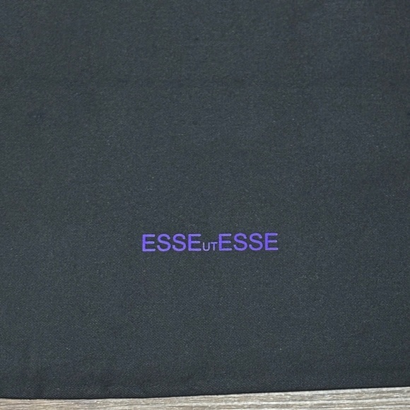 ESSEutESSE Black Dust Bag with Purple Text - Picture 2 of 5